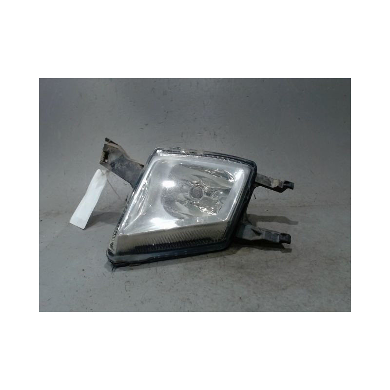 PHARE ANTIBROUILLARD AVANT DROIT PEUGEOT 407