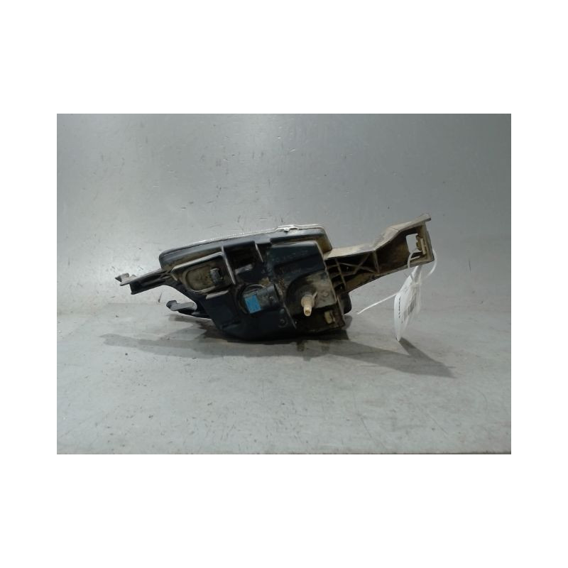 PHARE ANTIBROUILLARD AVANT DROIT PEUGEOT 407