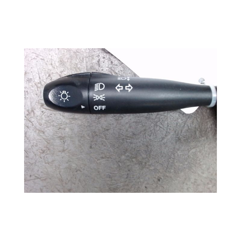 COMMANDE CLIGNOTANT KIA RIO