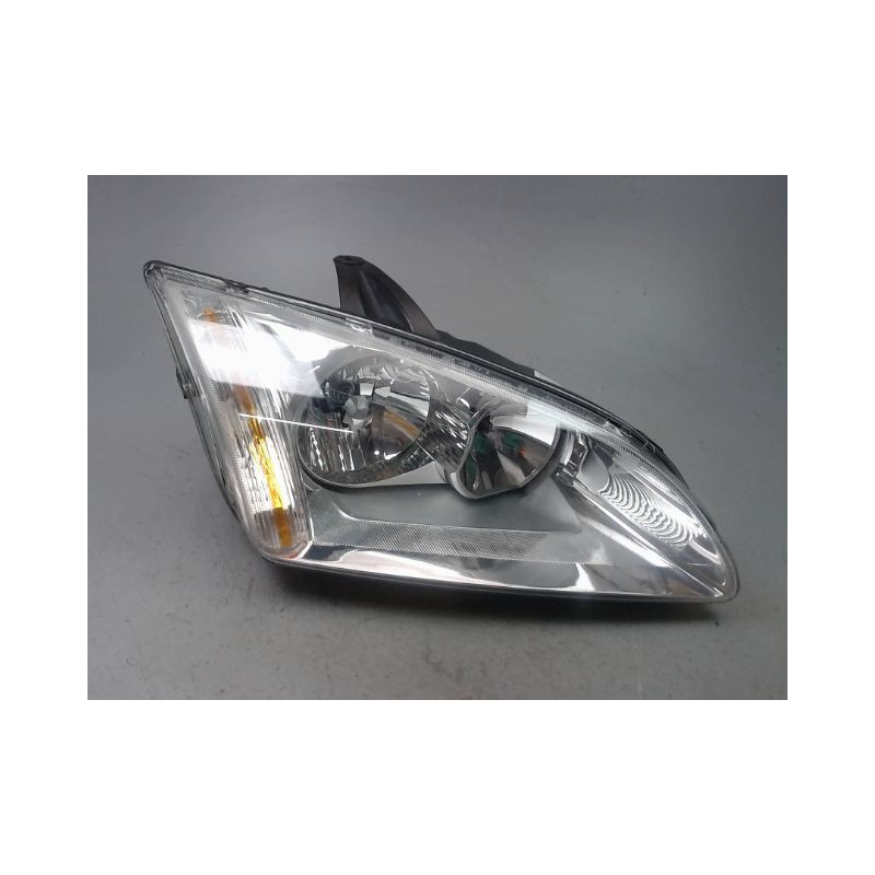 PHARE DROIT FORD FOCUS SW 2005-2007