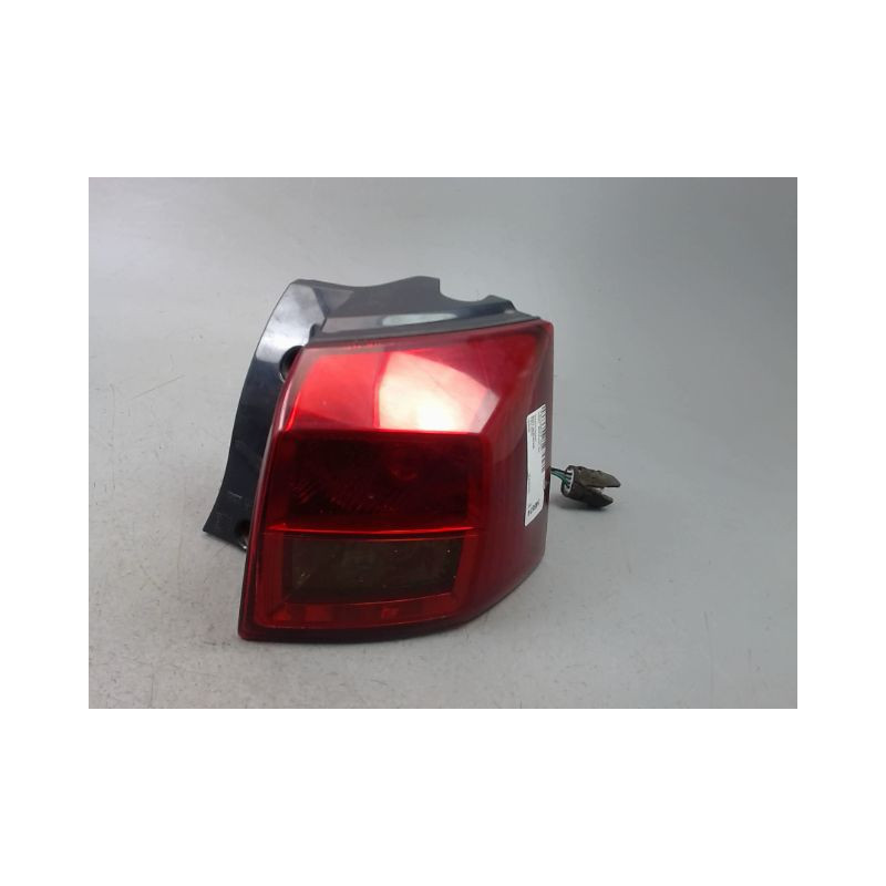FEU ARRIERE DROIT PEUGEOT 4007 BREAK 2007-2013