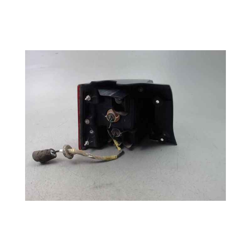 FEU ARRIERE DROIT PEUGEOT 4007 BREAK 2007-2013