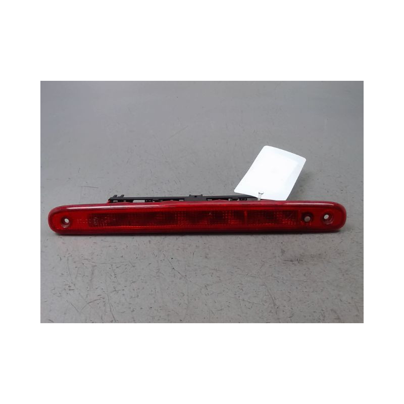 FEUX STOP SUPPLEMENTAIRE TOYOTA AYGO I Phase 2 2009-2012
