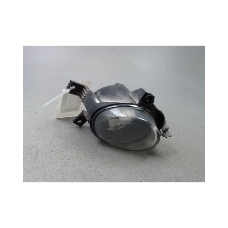 PHARE ANTIBROUILLARD AVANT DROIT AUDI A4 BERL. II Phase 2 2004-2008