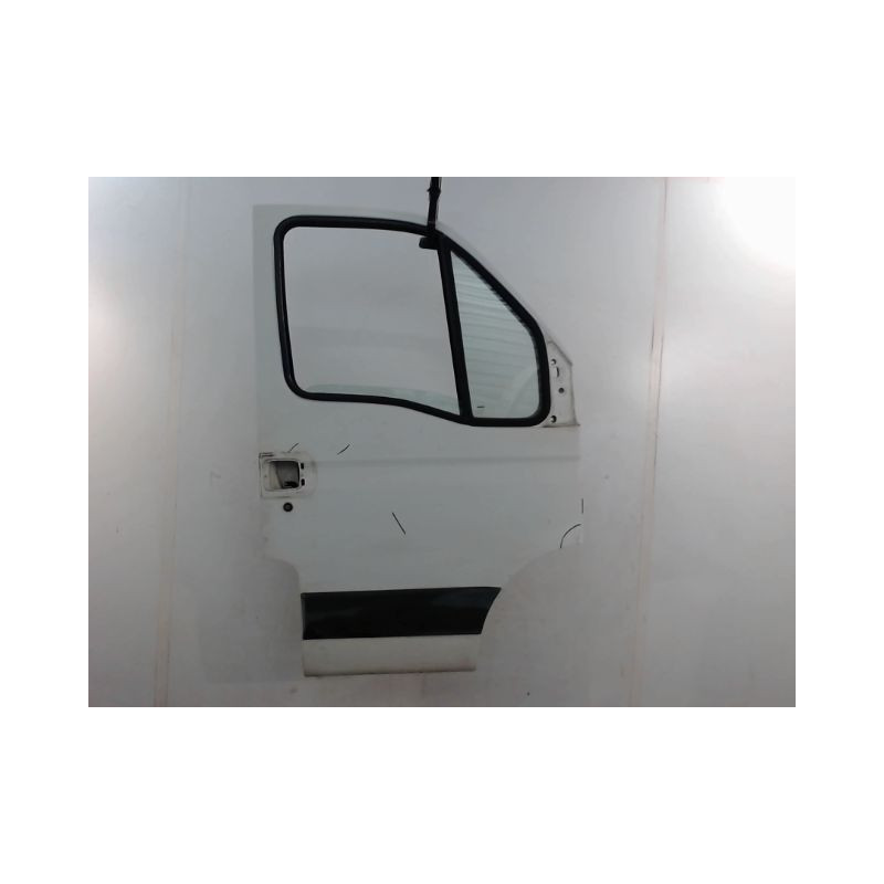 PORTE AVANT DROIT IVECO 35C11