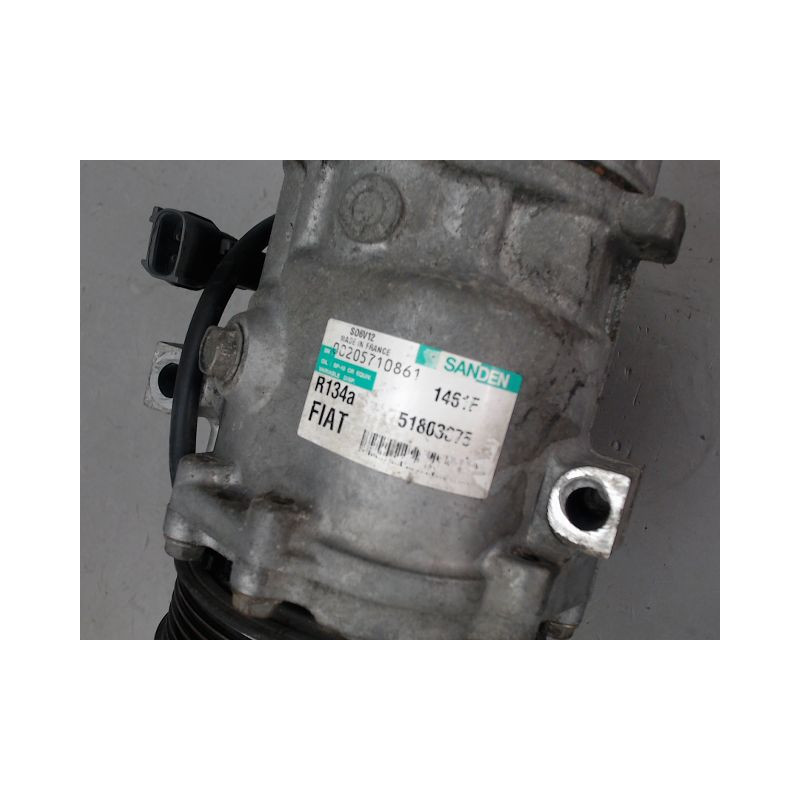 COMPRESSEUR AIR CONDITIONNE FIAT PUNTO