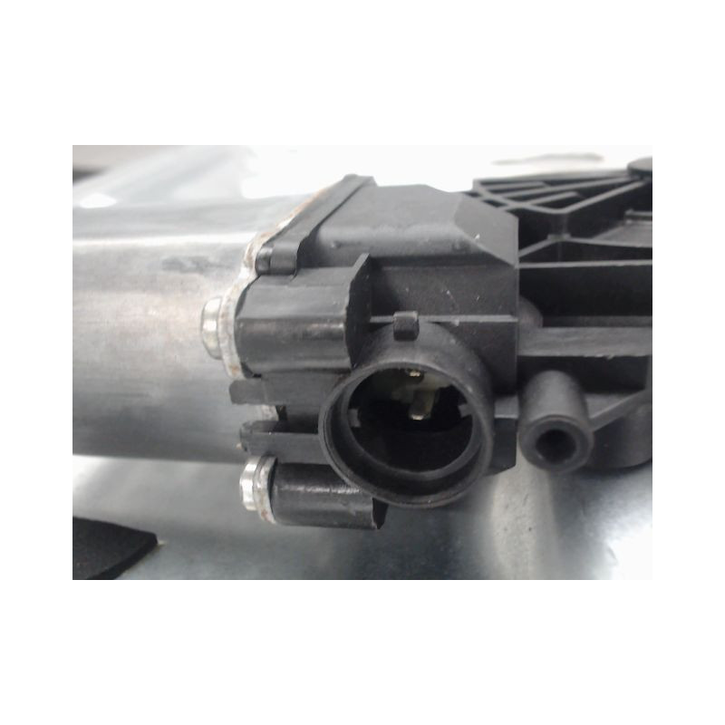 MECANISME LEVE-GLACE AVANT DROIT NISSAN QASHQAI