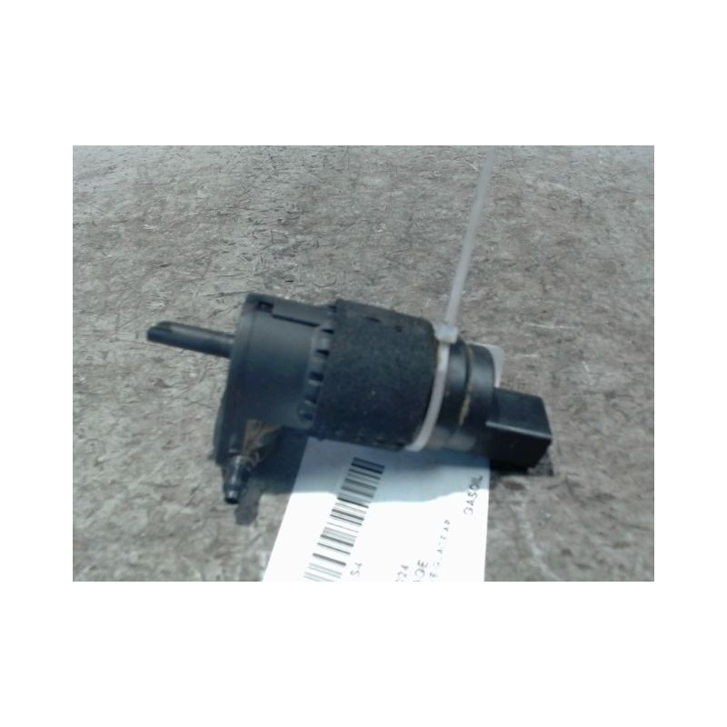 POMPE LAVE-GLACE ARRIERE AUDI S4