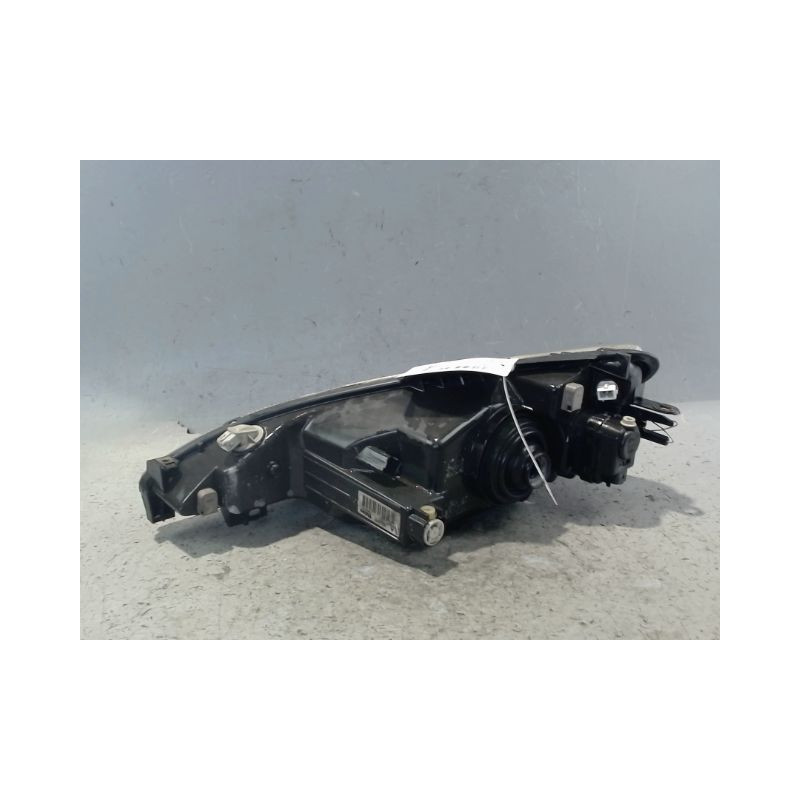 PHARE DROIT PEUGEOT 206 5P