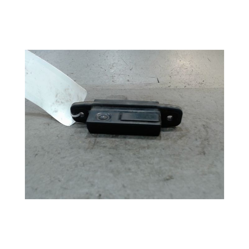 POIGNEE EXTERIEURE HAYON TOYOTA AURIS