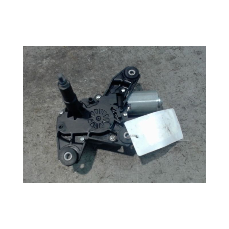 MOTEUR ESSUIE-GLACE ARRIERE RENAULT KADJAR