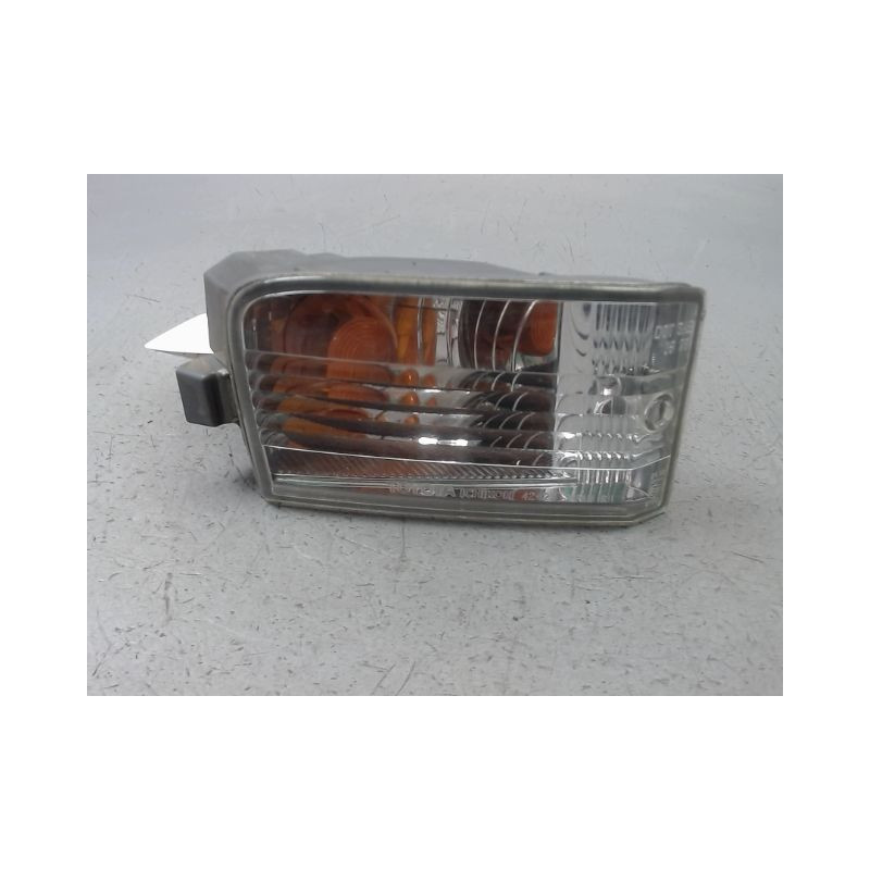 CLIGNOTANT DROIT TOYOTA RAV4 2000-