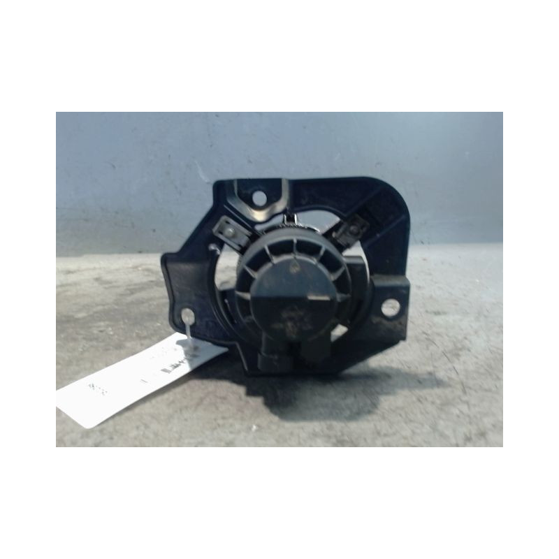 PHARE ANTIBROUILLARD AVANT GAUCHE LANCIA YPSILON 2003-