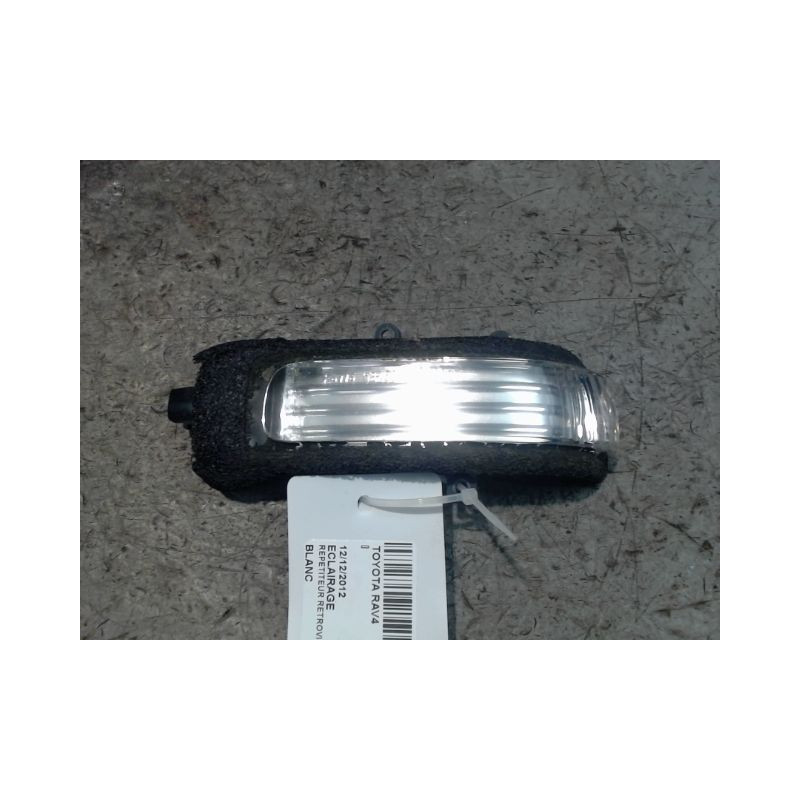 REPETITEUR RETROVISEUR GAUCHE TOYOTA RAV4 2003-