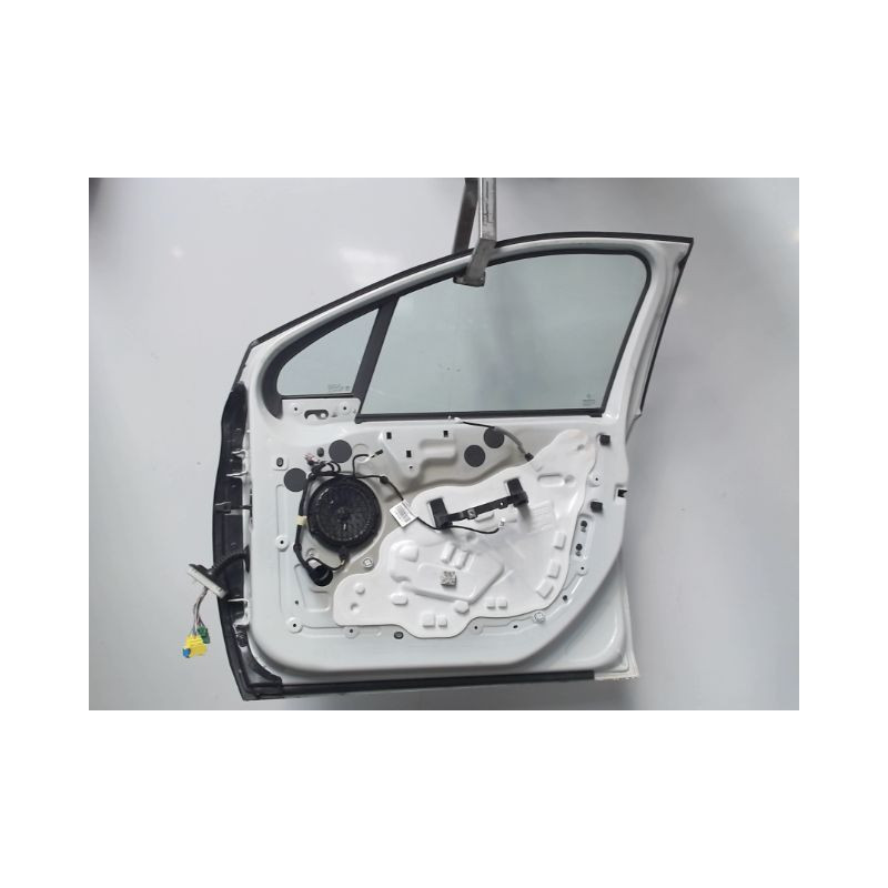 PORTE AVANT DROIT PEUGEOT 208