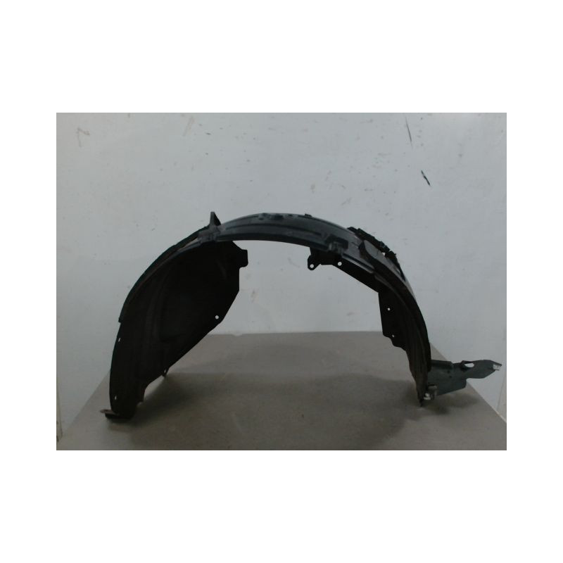 PARE-BOUE AVANT DROIT NISSAN QASHQAI