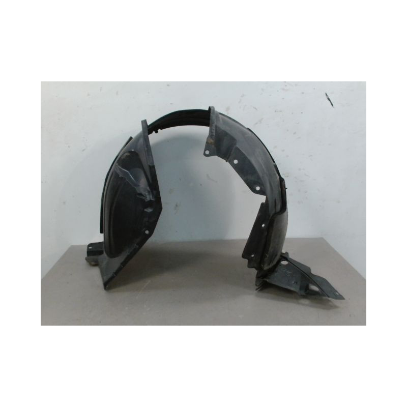 PARE-BOUE AVANT GAUCHE NISSAN QASHQAI