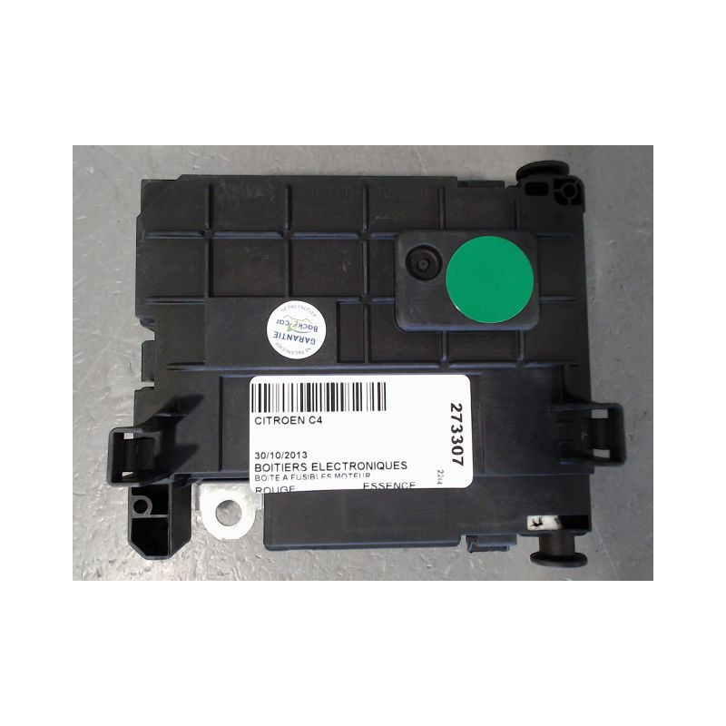 BOITE A FUSIBLES CITROEN C4
