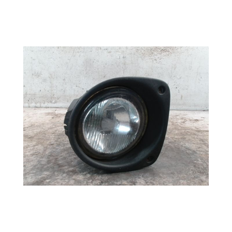 PHARE ANTIBROUILLARD AVANT DROIT RENAULT CLIO II PH.1 98-2001