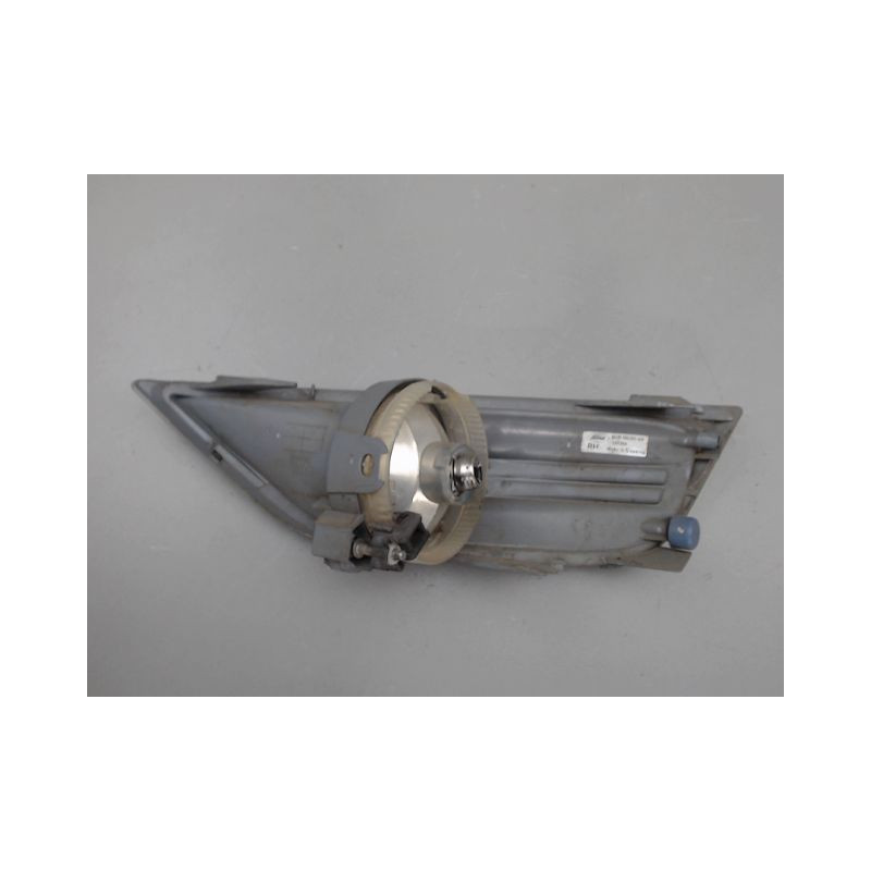 PHARE ANTIBROUILLARD AVANT DROIT FORD MONDEO