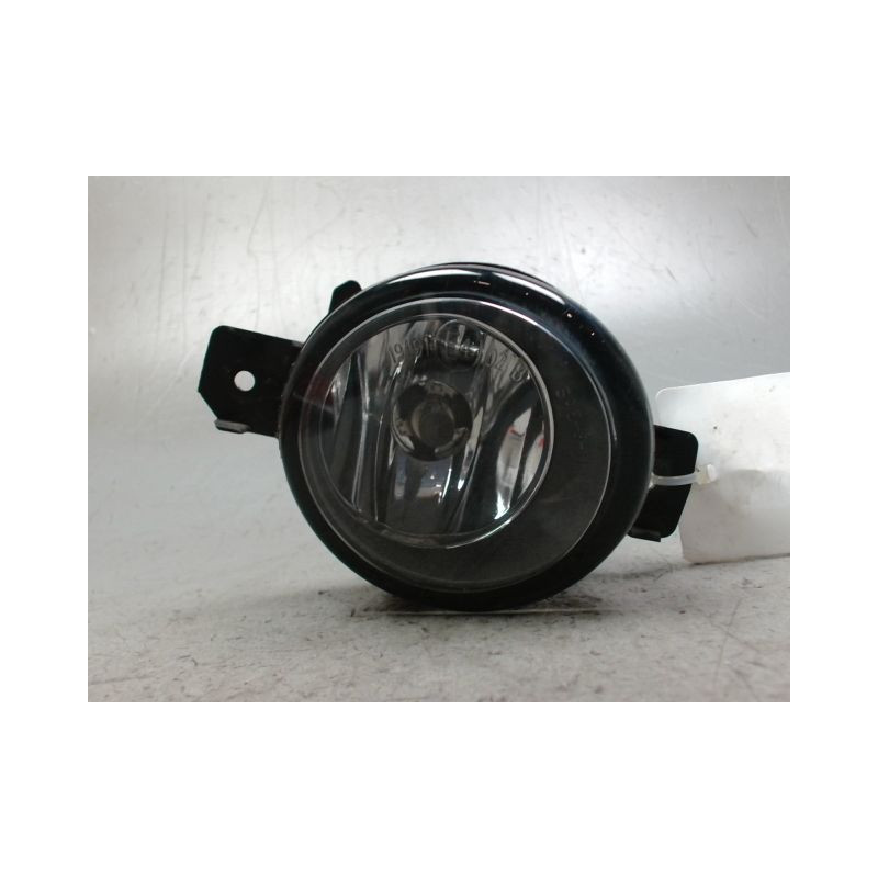 PHARE ANTIBROUILLARD AVANT DROIT RENAULT CLIO II PH.2 01-06