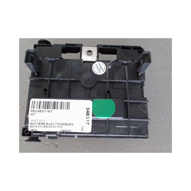 BOITE A FUSIBLES PEUGEOT 407