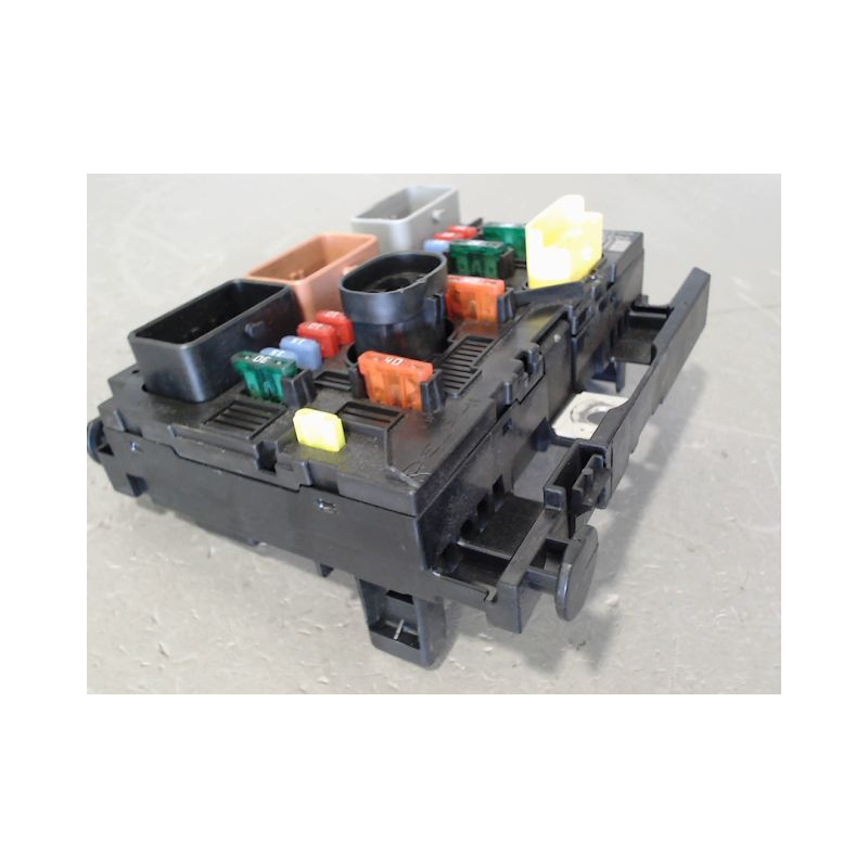 BOITE A FUSIBLES CITROEN C3 2005-
