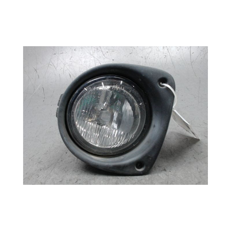 PHARE ANTIBROUILLARD AVANT DROIT RENAULT CLIO