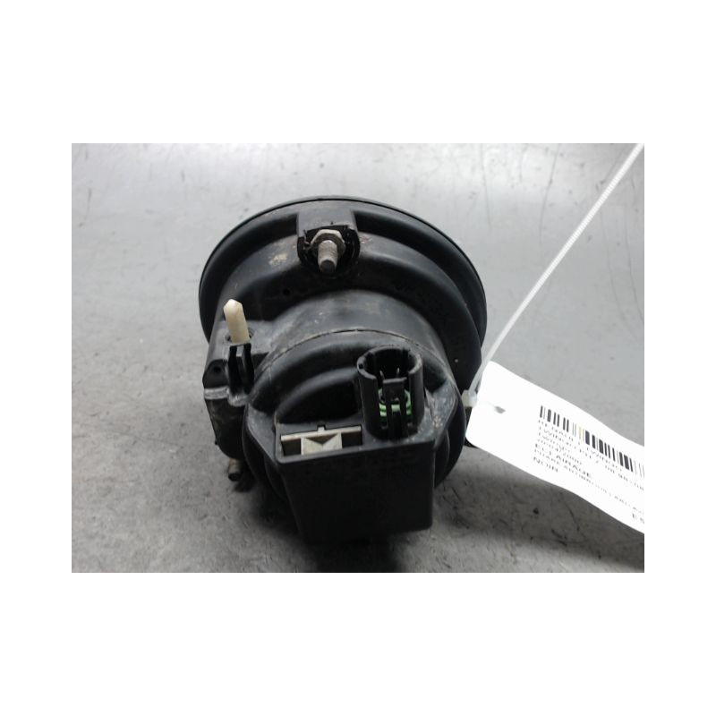 PHARE ANTIBROUILLARD AVANT GAUCHE RENAULT TWINGO PH.2  98-2000