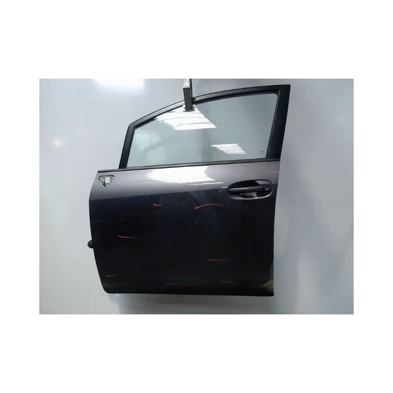 PORTE AVANT GAUCHE TOYOTA VERSO 2010-