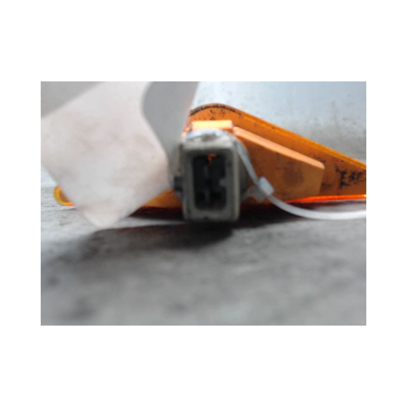REPETITEUR AILE GAUCHE FORD FOCUS COUPE 98-04