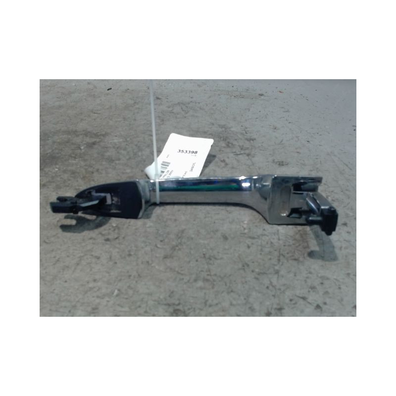 POIGNEE EXTERIEURE PORTE AVANT GAUCHE LANCIA YPSILON 2003-