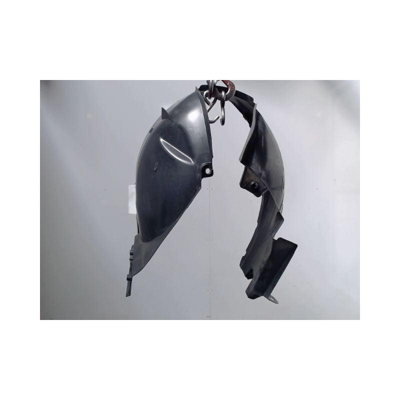 PARE-BOUE AVANT GAUCHE DACIA SANDERO 2008-
