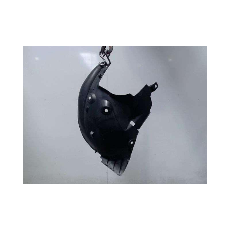 PARE-BOUE AVANT GAUCHE RENAULT CLIO III 2010-