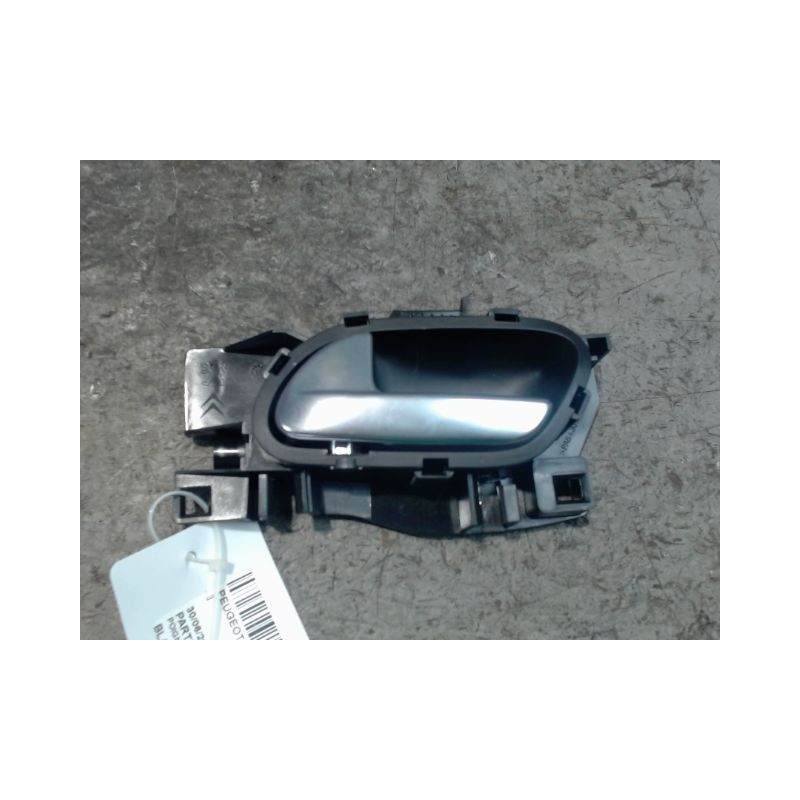 POIGNEE INTERIEURE PORTE AVANT GAUCHE PEUGEOT 208