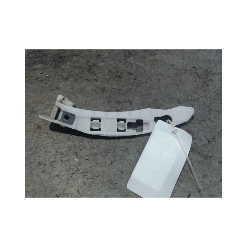 SUPPORT PARE-CHOC ARG PEUGEOT 208