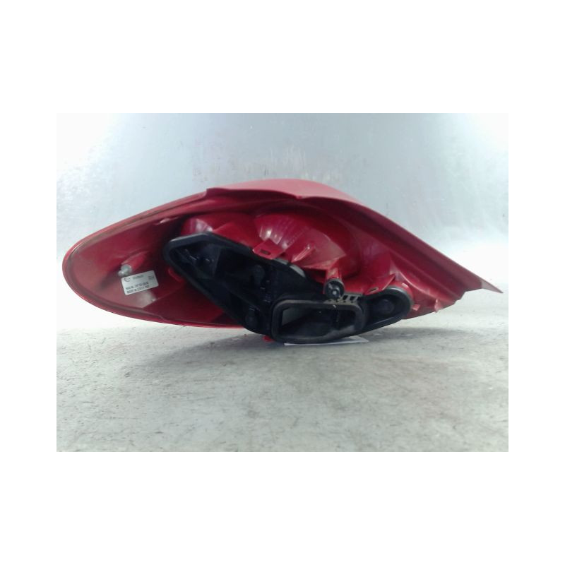 FEU ARRIERE DROIT PEUGEOT 207 5P