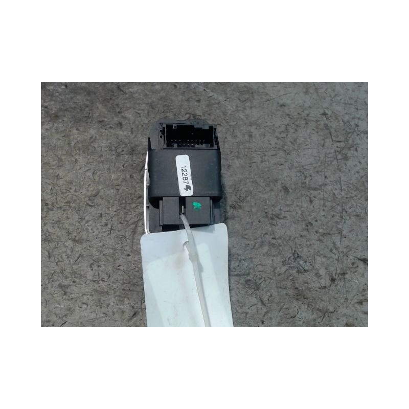 COMMANDE RETROVISSEUR EXTERIEUR ELECTRIQUE PEUGEOT 206+ 2009-
