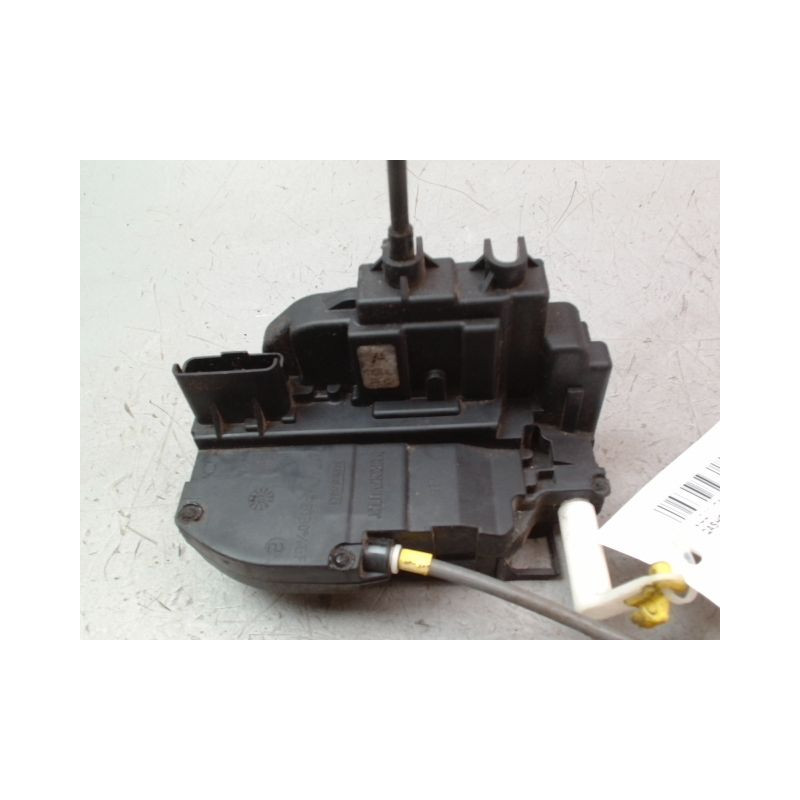 SYSTEME CONDAMNATION AVANT GAUCHE NISSAN QASHQAI BREAK I Phase 1 2007-2010