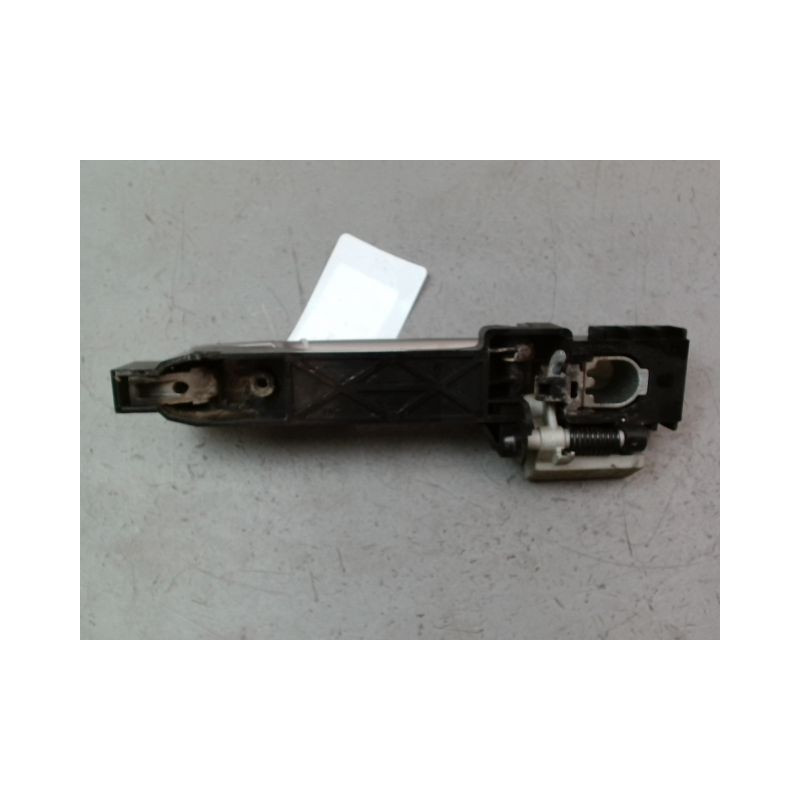 POIGNEE EXTERIEURE PORTE ARRIERE GAUCHE NISSAN QASHQAI BREAK I Phase 1 2007-2010
