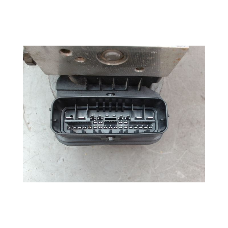 UNITE HYDRAULIQUE ABS TOYOTA C-HR