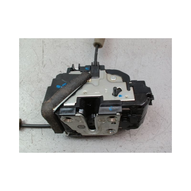 SYSTEME CONDAMNATION ARRIERE GAUCHE RENAULT KOLEOS 2008-