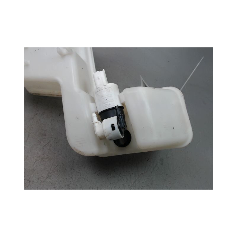 RESERVOIR LAVE-GLACE AVANT PEUGEOT 308 I Phase 1 2007-2011