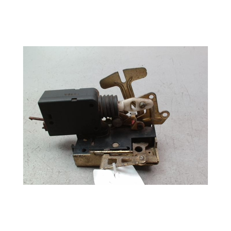 SYSTEME CONDAMNATION ARRIERE GAUCHE CITROEN SAXO Phase 1 1996-1999