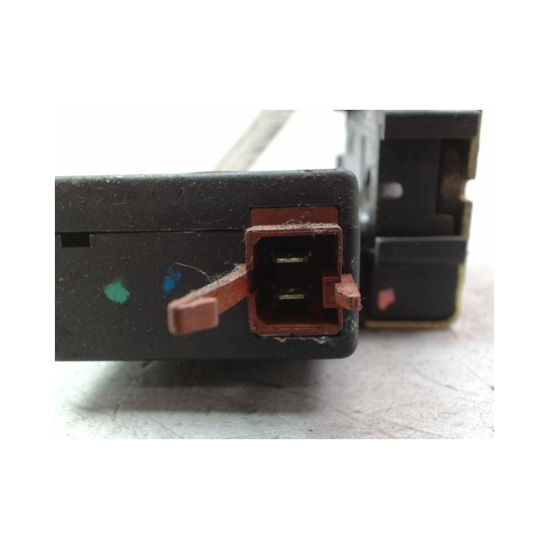 SYSTEME CONDAMNATION ARRIERE GAUCHE CITROEN SAXO Phase 1 1996-1999
