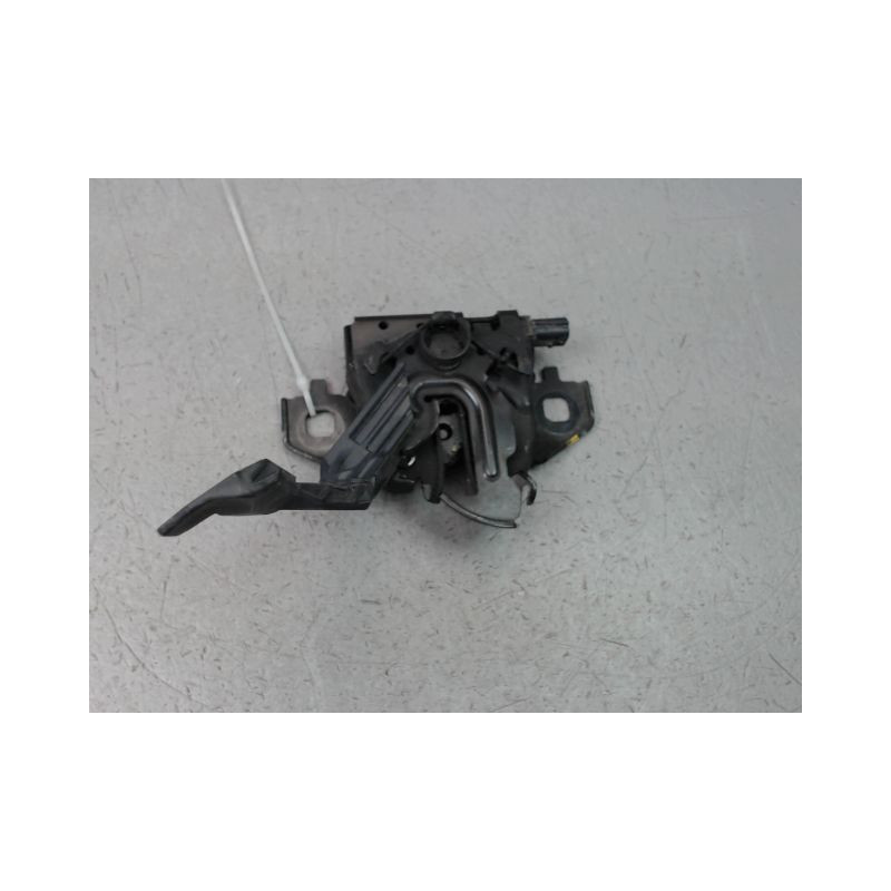 SERRURE CAPOT DACIA SANDERO