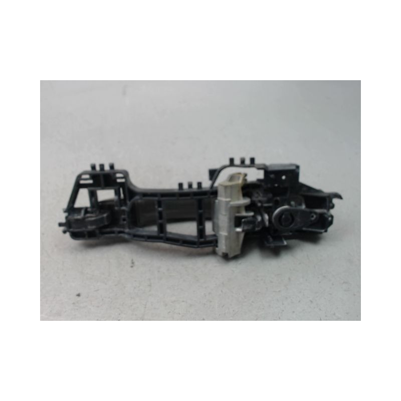 POIGNEE EXTERIEURE PORTE AVANT GAUCHE FORD FOCUS