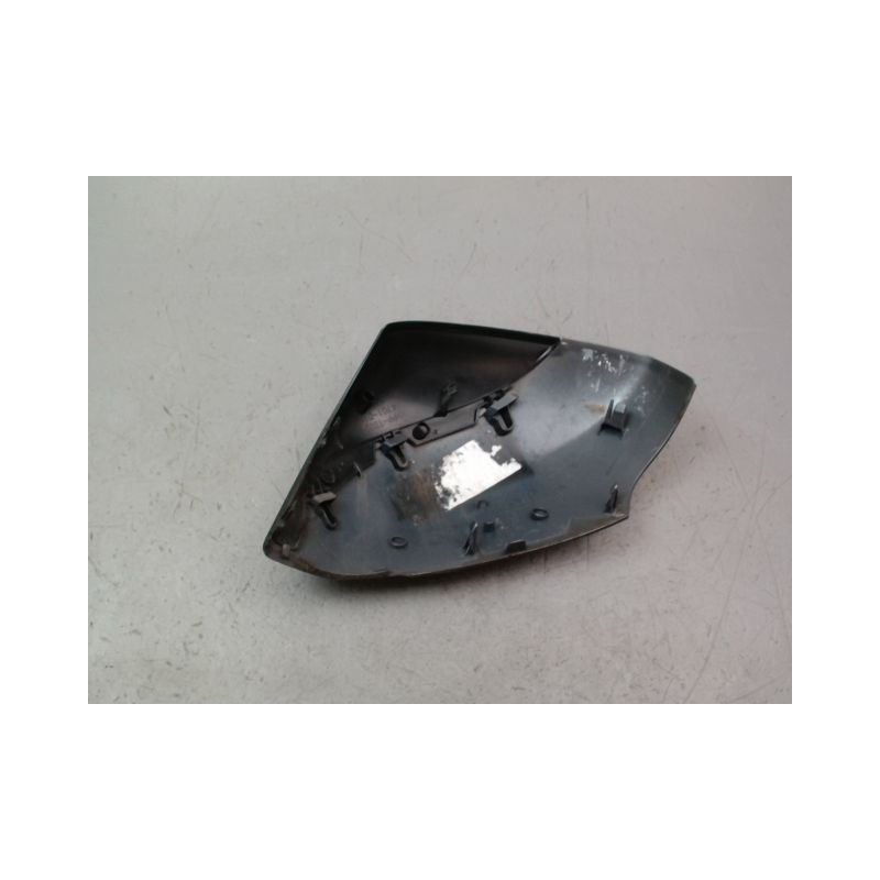 CARENAGE RETROVISEUR EXTERIEUR DROIT RENAULT SCENIC MONOSP. III Phase 1 2009-2011