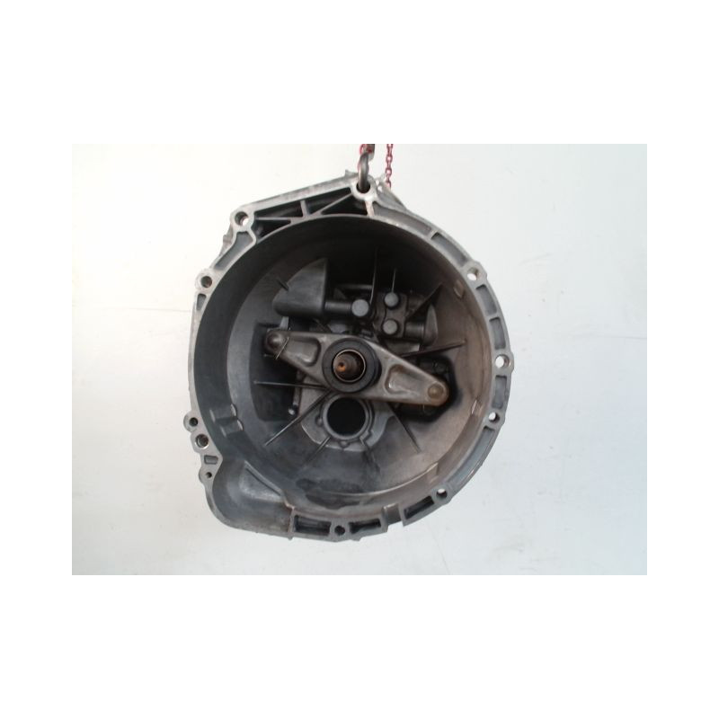 BOITE A VITESSE MECANIQUE BMW SERIE 3 318 d