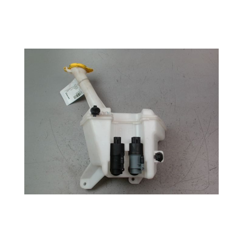 RESERVOIR LAVE-GLACE AVANT TOYOTA YARIS 2005-